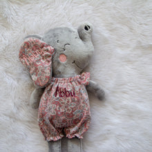 Load image into Gallery viewer, Elephant